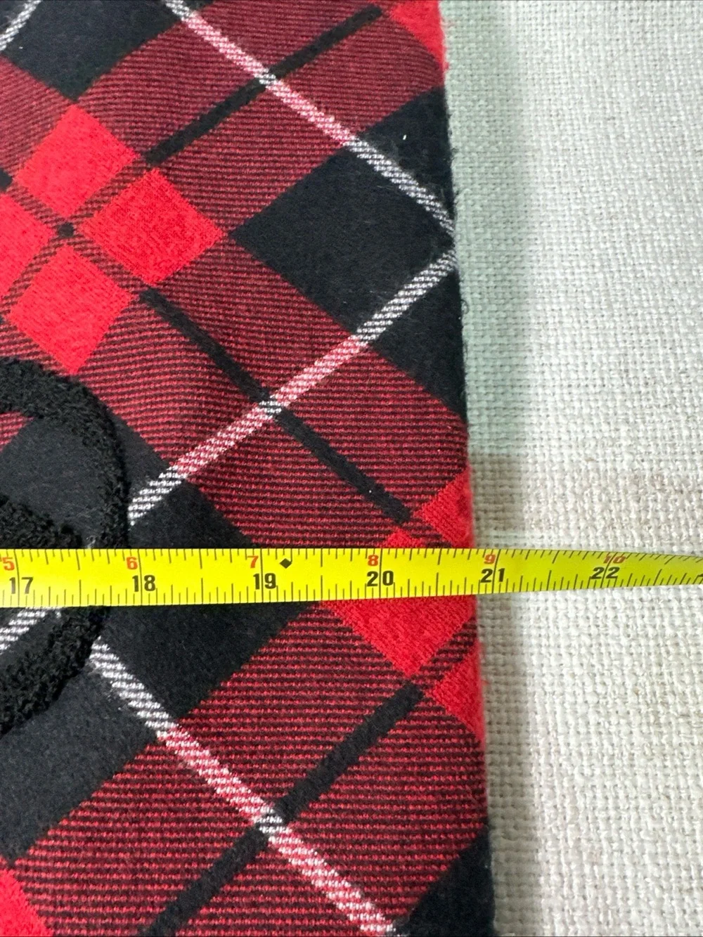 NWT Victoria Secret Red & Black Tartan Plaid Tote/Overnight/Weekender/Purse